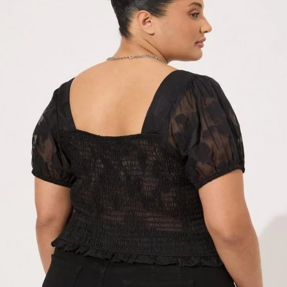 Cotton Clip Floral SmockedCrop Top from Torrid NWT - Picture 2 of 5